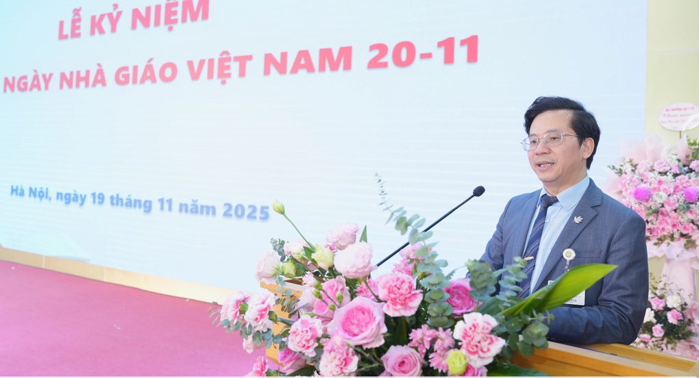 Những thầy cô mặc áo blouse trắng: Người truyền lửa tri thức và y đức - 1