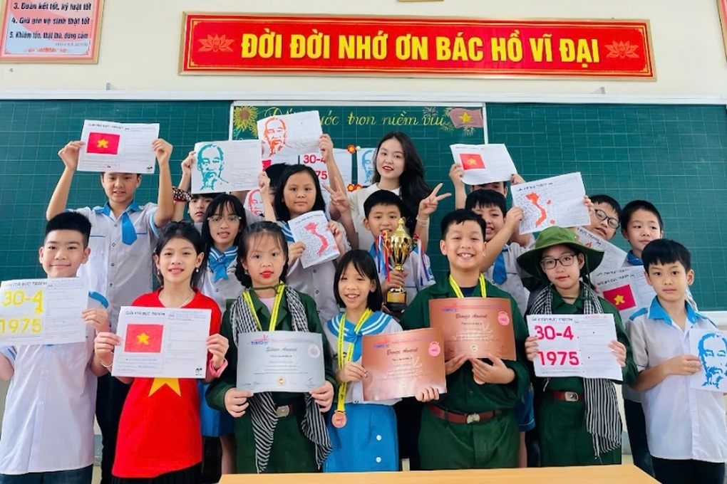 Những tiết học không chép bài: Cô giáo Nghệ An khiến học trò mê mẩn - 1