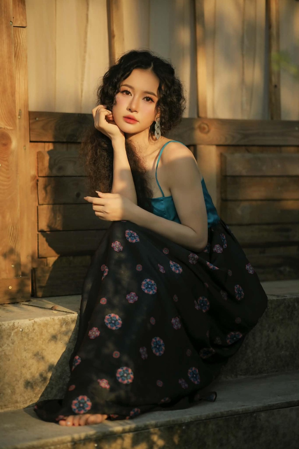 Nữ biên kịch Thư giãn cuối tuần vượt trầm cảm, trở lại với âm nhạc - 1