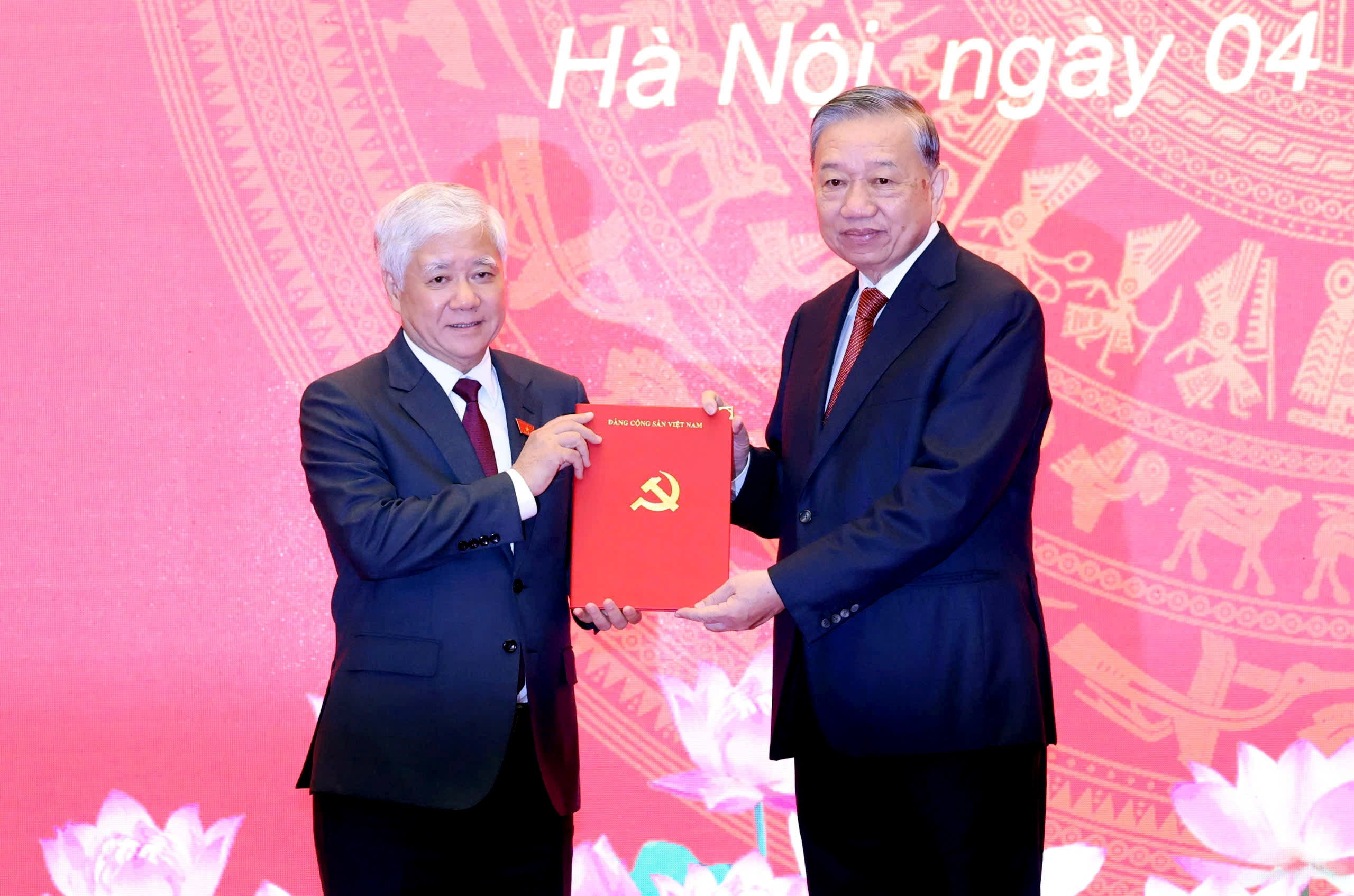 Ông Đỗ Văn Chiến làm Phó bí thư thường trực Đảng ủy Quốc hội - Ảnh 1.