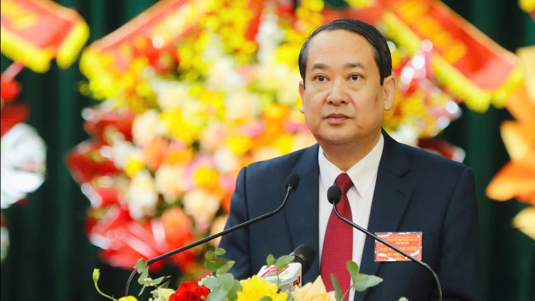 Ông Mai Văn Tuất tái cử chức Chủ tịch Ủy ban MTTQ Việt Nam tỉnh Ninh Bình - Ảnh 1.