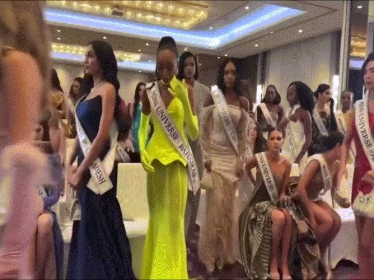 Thí sinh Miss Universe 2025 bật khóc, bỏ về sau khi bị ông Nawat mắng thẳng mặt