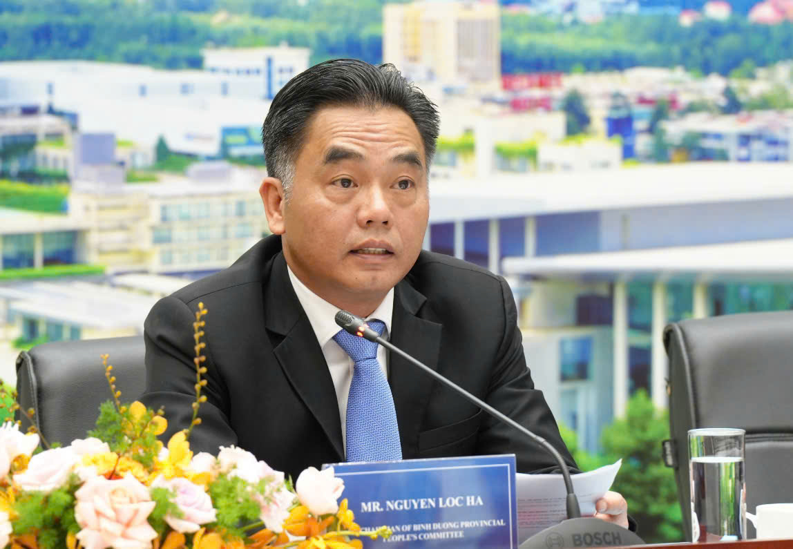 Phân công công tác Chủ tịch và 9 Phó Chủ tịch UBND TPHCM 2 Phân công công tác Chủ tịch và 9 Phó Chủ tịch UBND TPHCM - Ảnh 2.