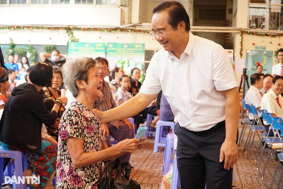 Ông Nguyễn Văn Được: TPHCM sẽ cải tạo khu tứ giác vàng Bến Thành - 1