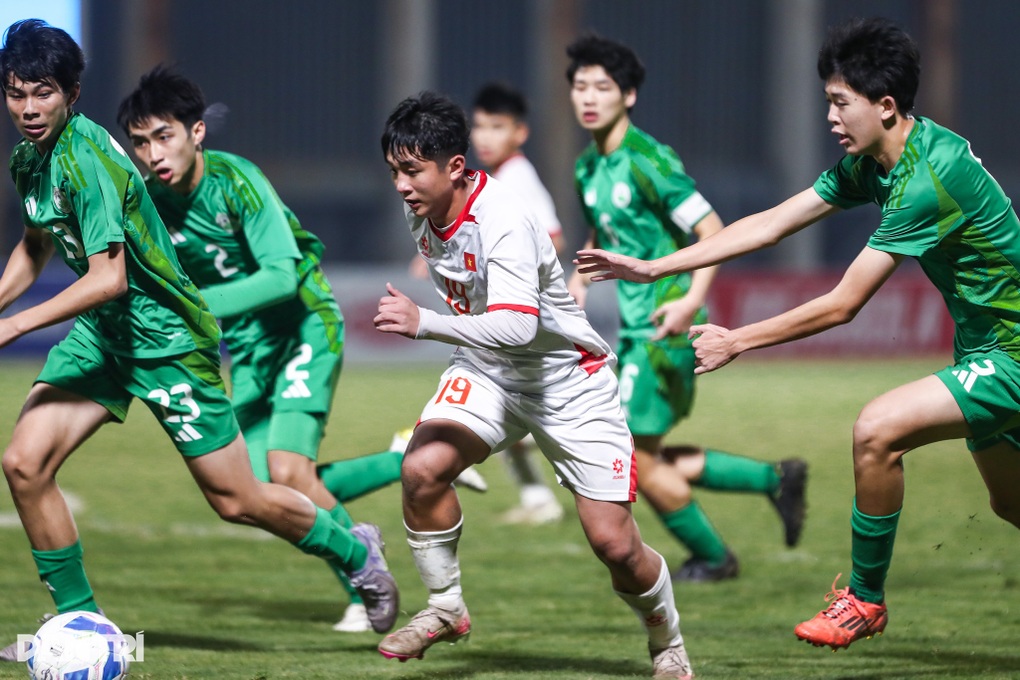 Phản ứng của CĐV Đông Nam Á sau khi U17 Việt Nam toàn thắng 4 trận - 1