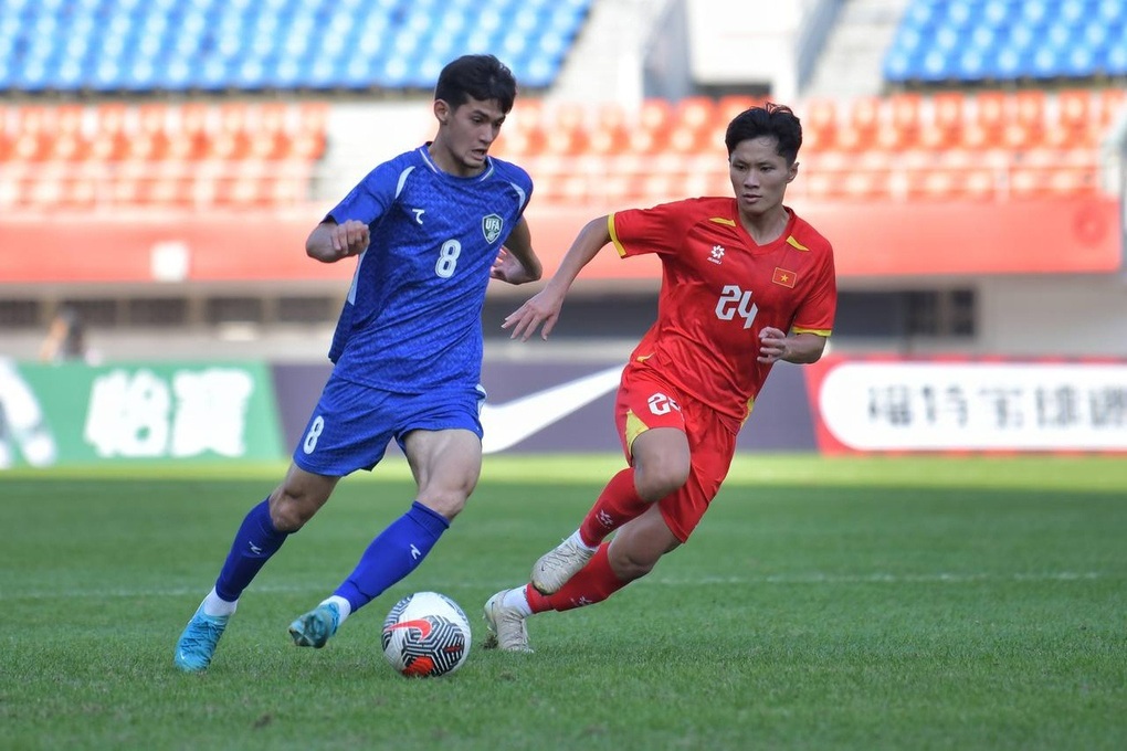 Phản ứng của CĐV châu Á khi U22 Việt Nam thua U22 Uzbekistan - 1