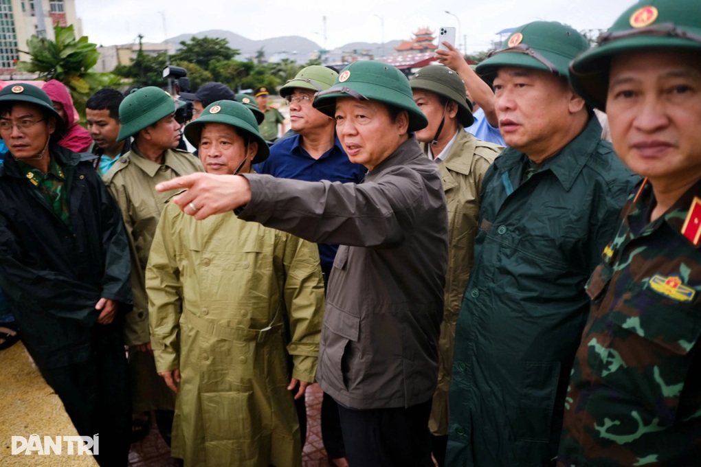 Phó Thủ tướng Trần Hồng Hà: Lên phương án cho kịch bản bão nguy hiểm - 3
