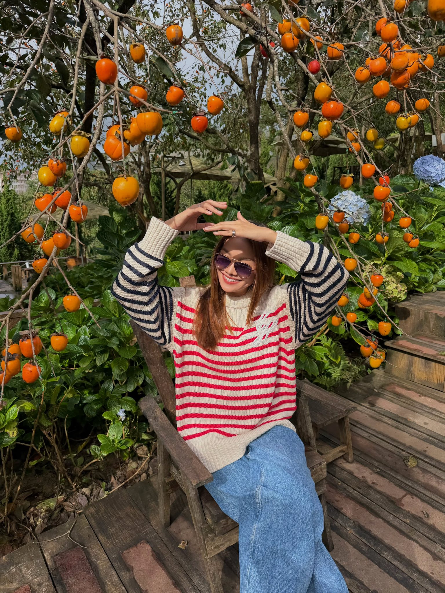 Phụ nữ trên 40 tuổi muốn mặc quần jeans đẹp thì hãy học Phạm Thanh Hằng, đảm bảo sành điệu suốt 4 mùa 1 Phụ nữ trên 40 tuổi muốn mặc quần jeans đẹp thì hãy học Phạm Thanh Hằng, đảm bảo sành điệu suốt 4 mùa - Ảnh 1.