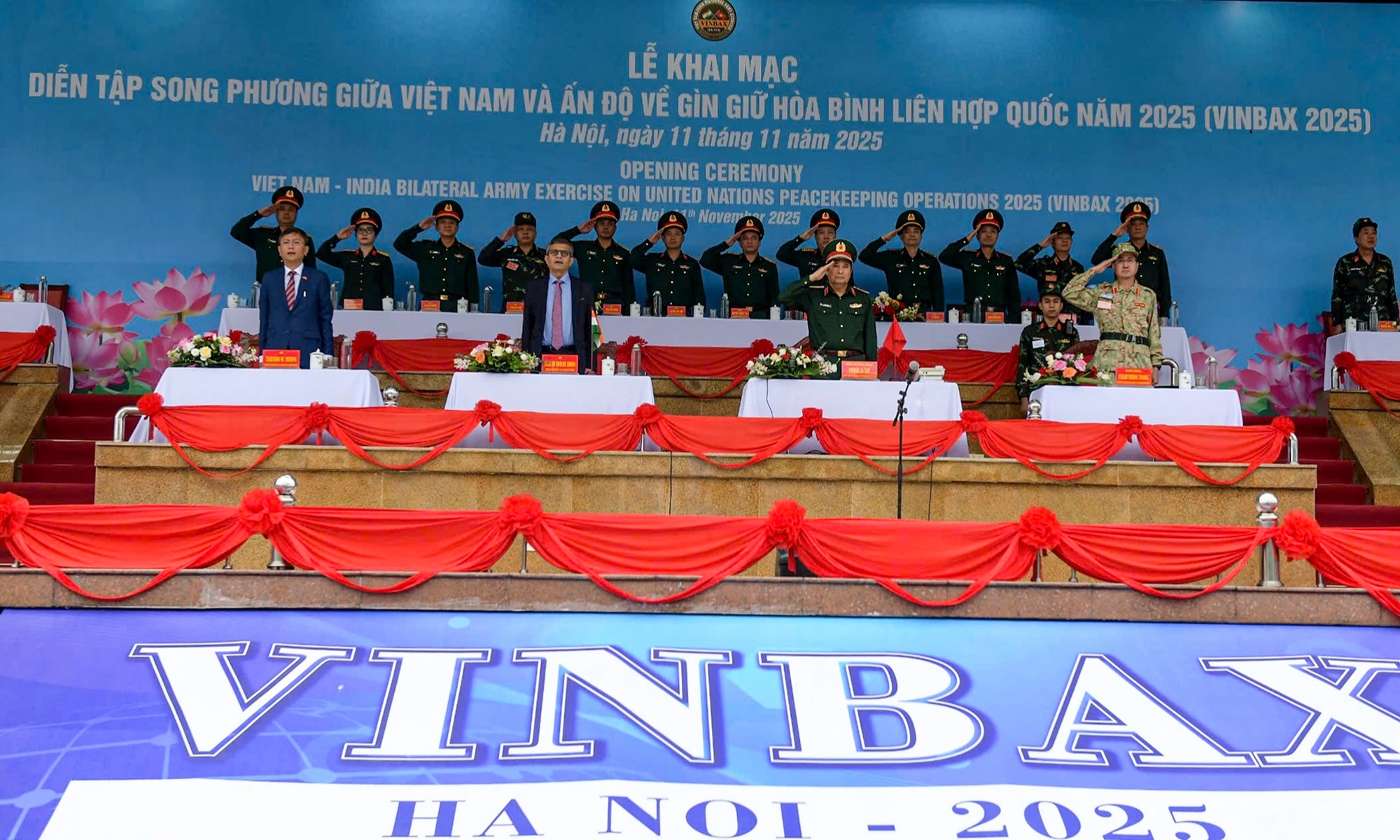 Quân đội Việt Nam và Ấn độ diễn tập gìn giữ hòa bình Liên Hiệp Quốc - Ảnh 1.