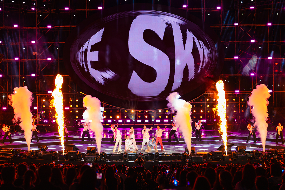 Quoc Thien ung ho 200 trieu dong den dong bao