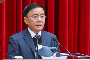 Bộ Chính trị: Phải sắp xếp xong các trường học, trạm y tế cấp xã trước 31-12