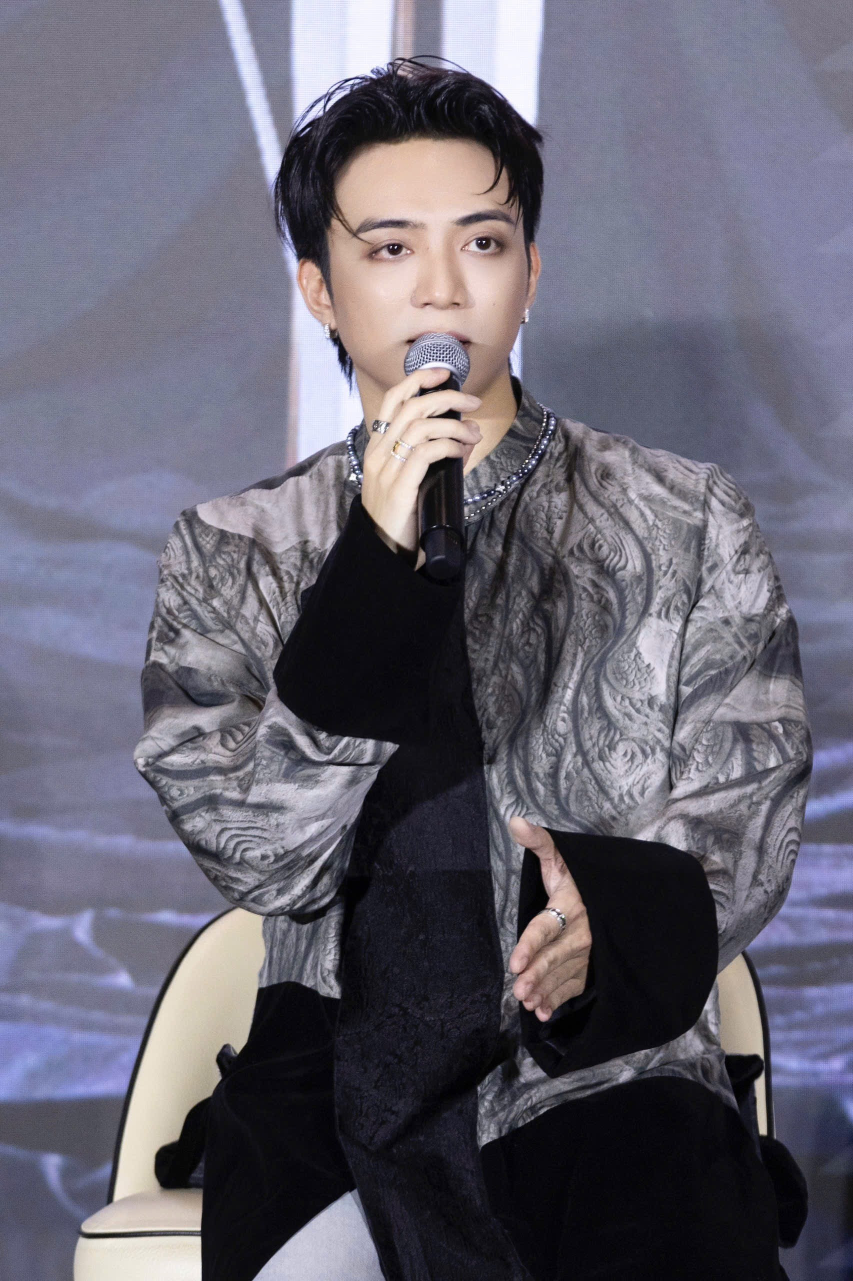 SOOBIN mất ngủ sau khủng hoảng “thoát fan”- Ảnh 1.