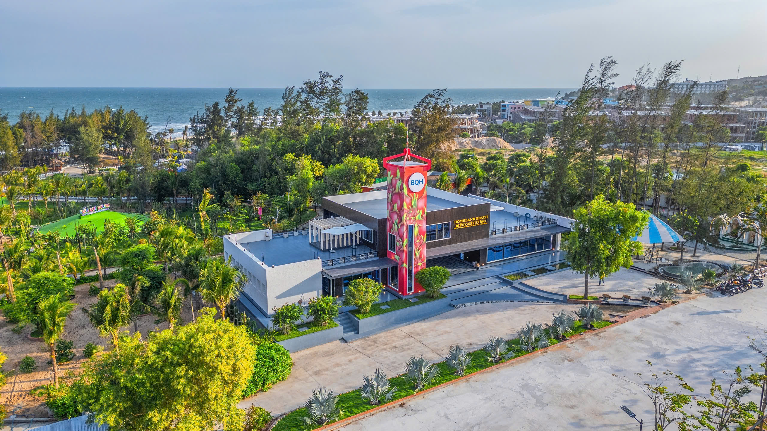 Sáng tạo xanh từ vỏ container giúp khu du lịch ở Bình Thuận đạt giải thưởng Trung ương- Ảnh 1.