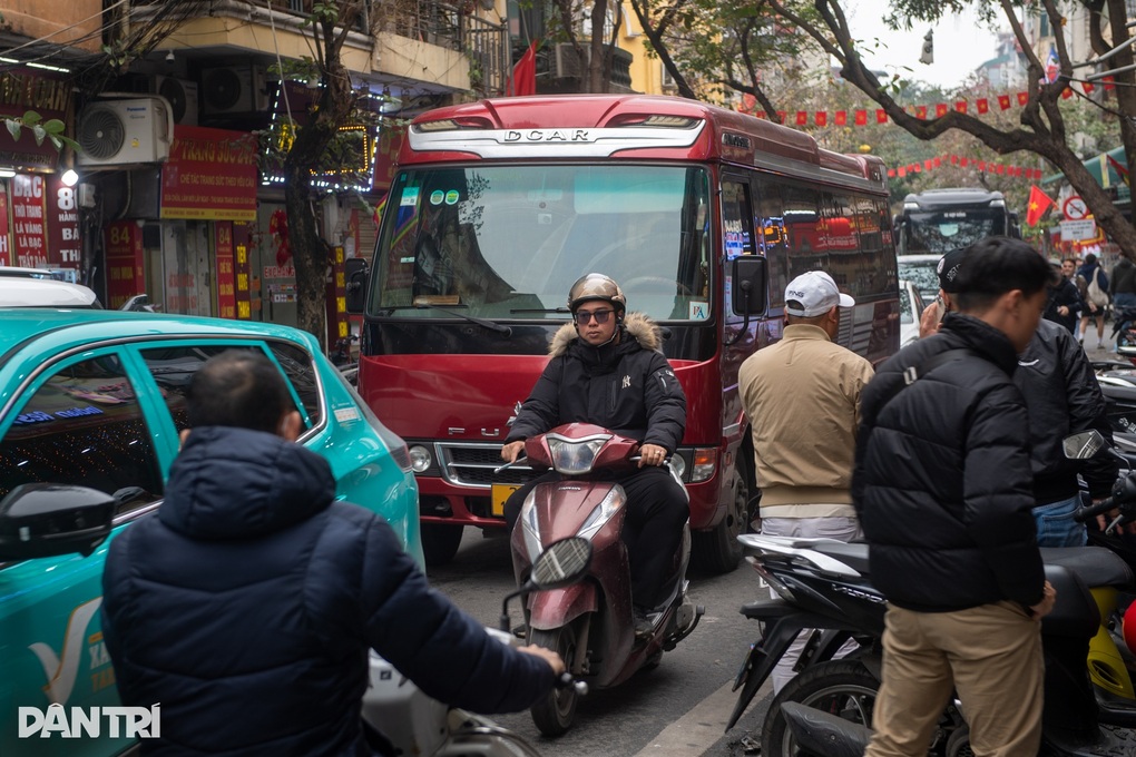 Sao giá đất ở Bà Triệu, Đinh Tiên Hoàng cao chót vót, vượt 700 triệu/m2? - 2