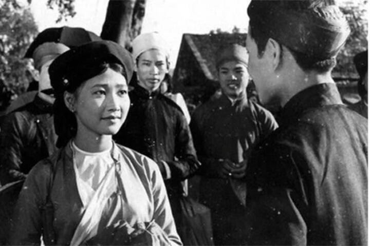 Sau hon nua the ky dan dien vien phim Den