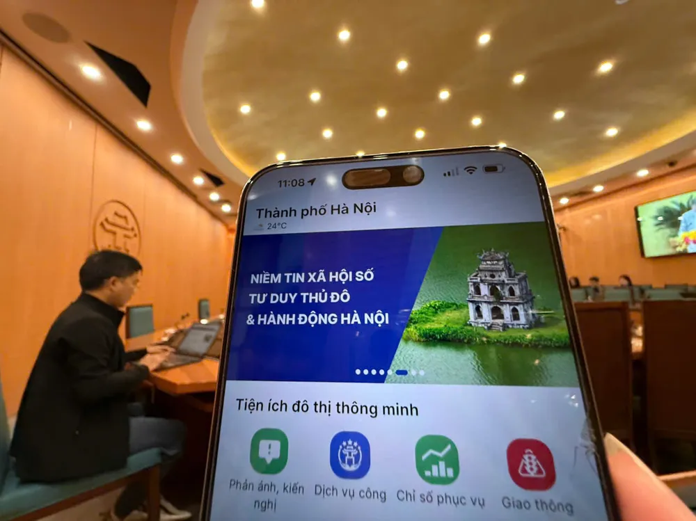 Siêu ứng dụng iHanoi chính thức trở thành công cụ quản lý nhà nước toàn diện của Hà Nội. sieu-ung-dung-ihanoi.jpg