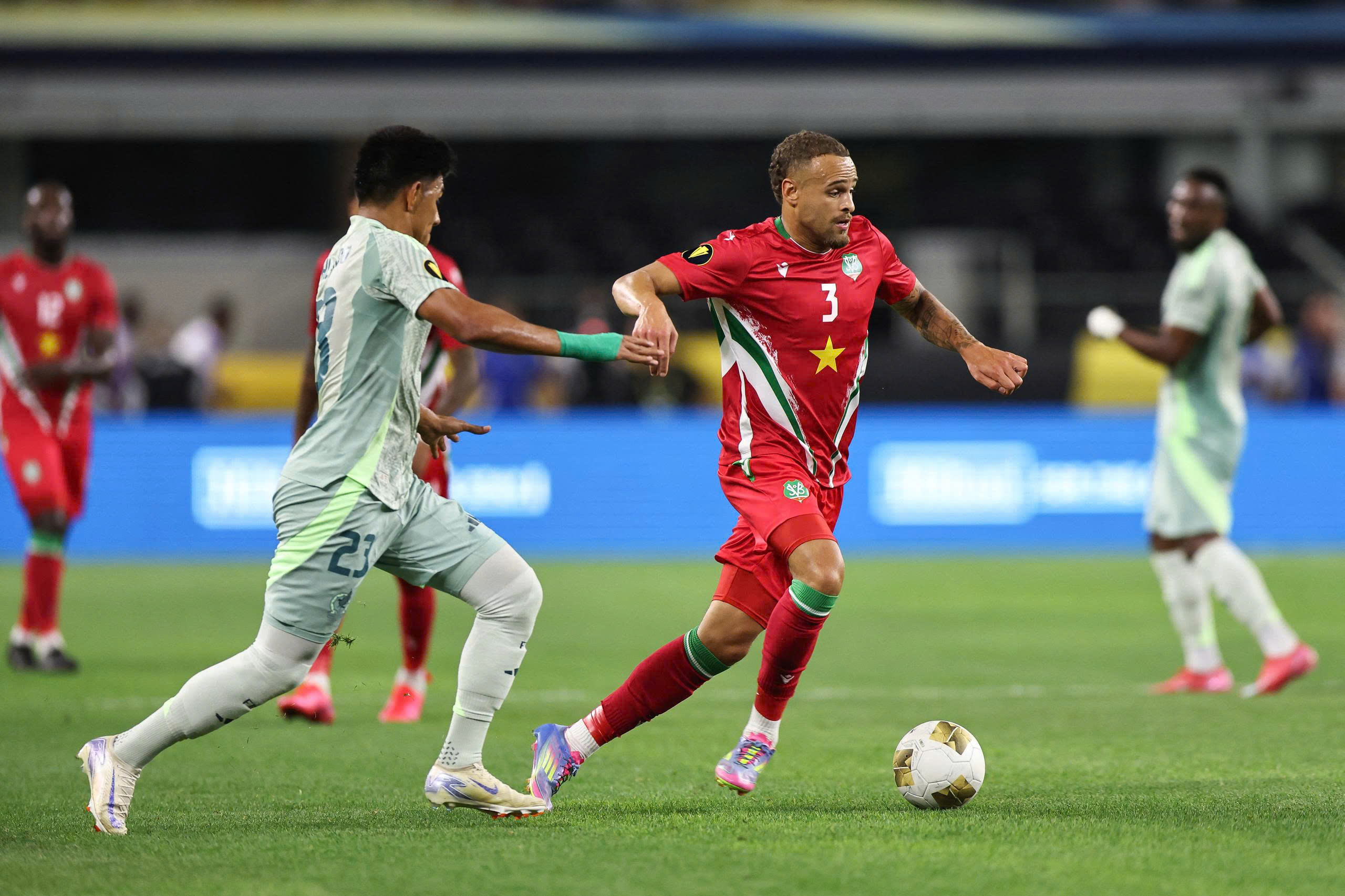 Vòng loại World Cup 2026: Suriname trước thời cơ lịch sử- Ảnh 1.