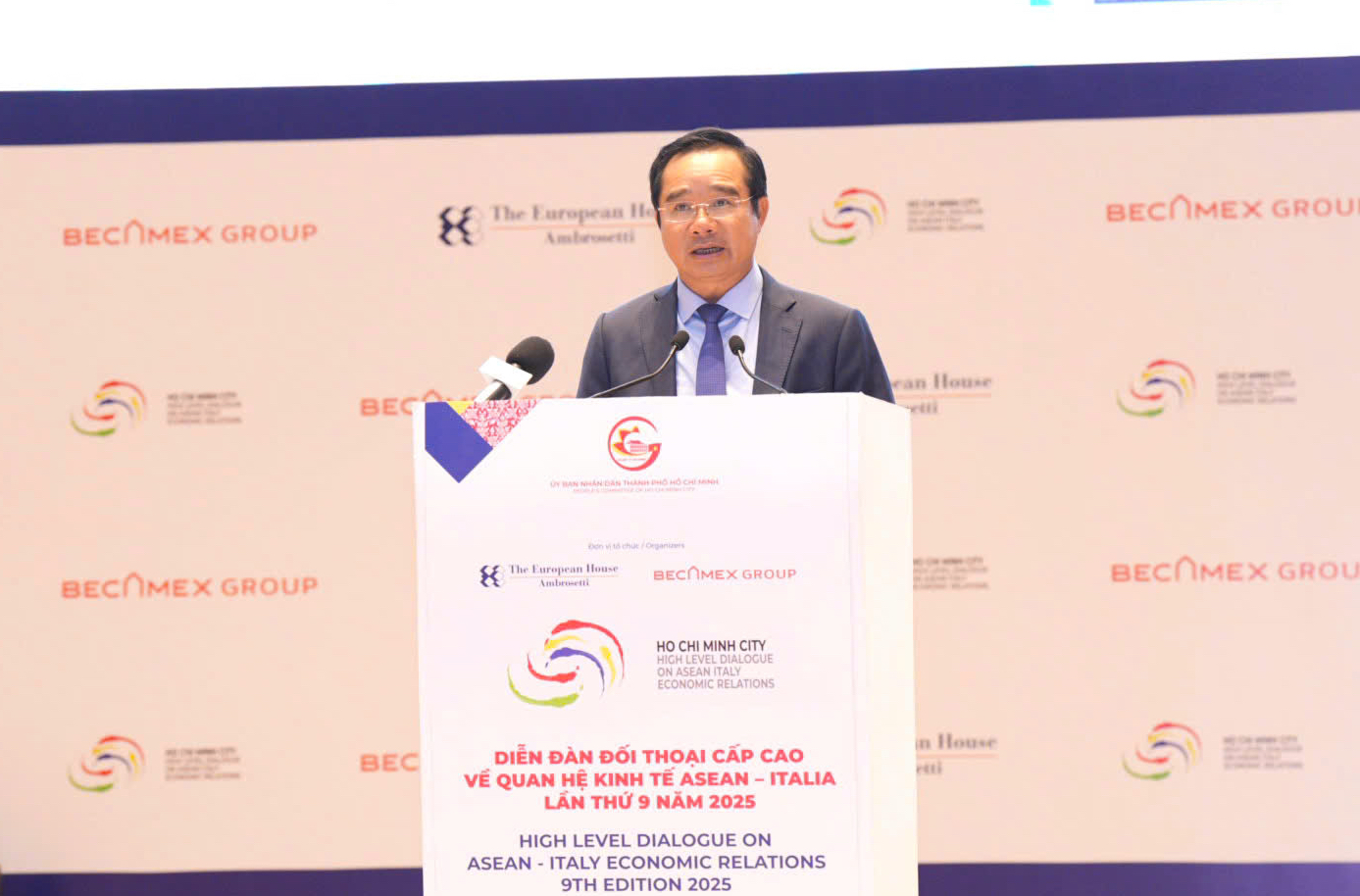 TP HCM đồng hành cùng Ý phát triển kinh tế xanh và năng lượng tái tạo - Ảnh 1.