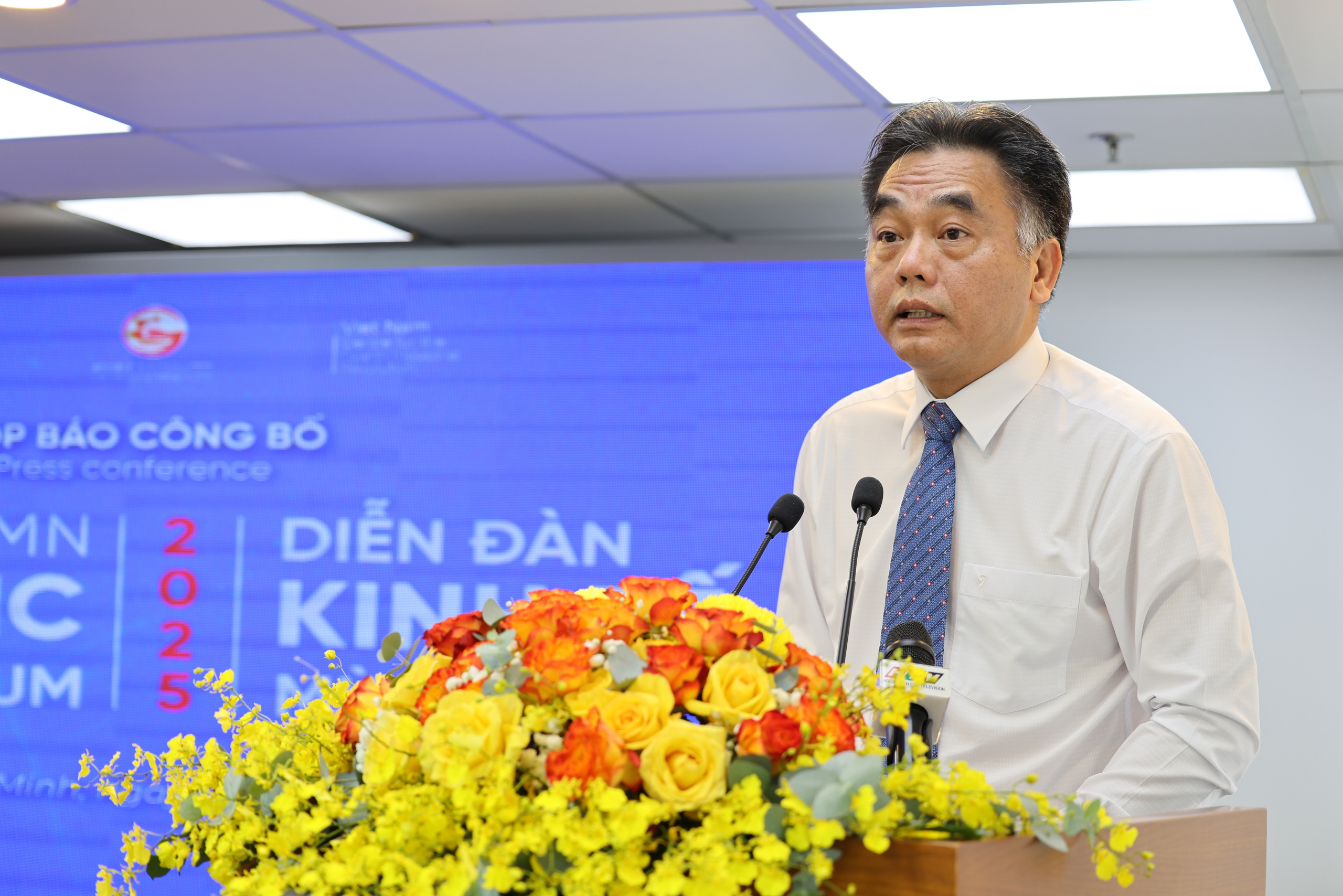 Diễn đàn Kinh tế mùa thu 2025 sẽ trình làng các mô hình phát triển có thể áp dụng ngay - Ảnh 1.