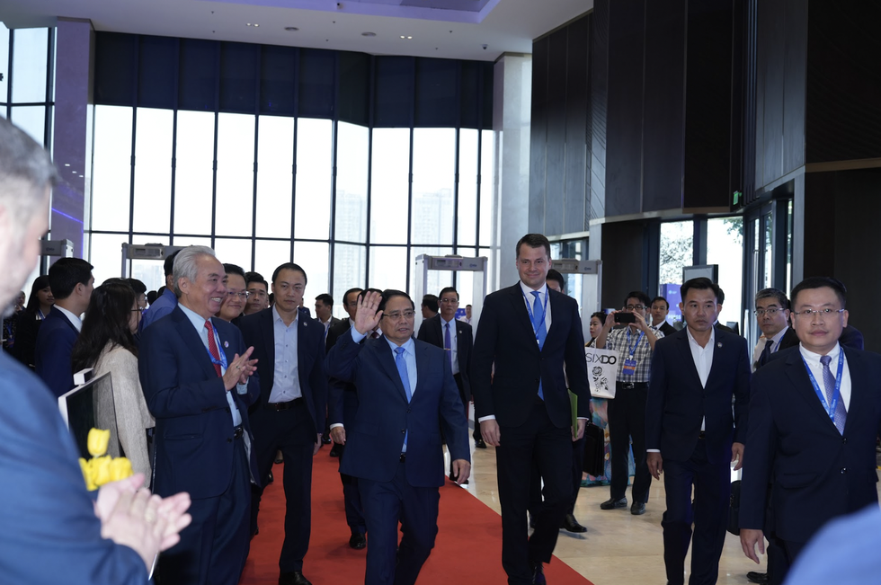 TPHCM đặt mục tiêu đi đầu về chuyển đổi xanh, nhiều CEO toàn cầu chung sức - 2