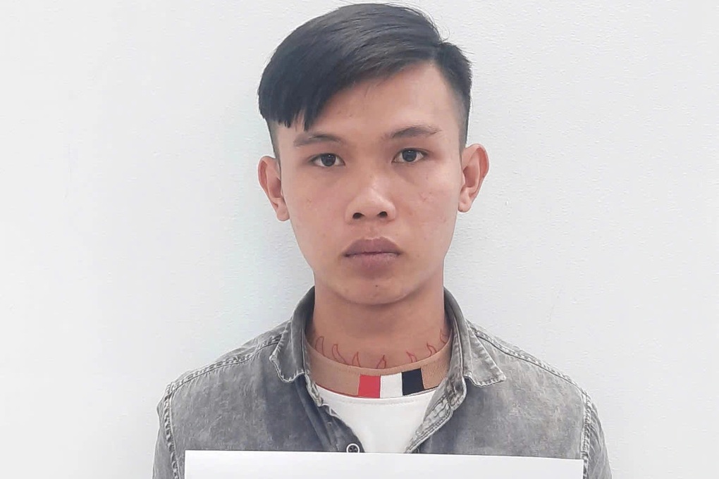 Tạm giữ tài xế lái ô tô tông cảnh sát giao thông ở Tây Ninh - 1