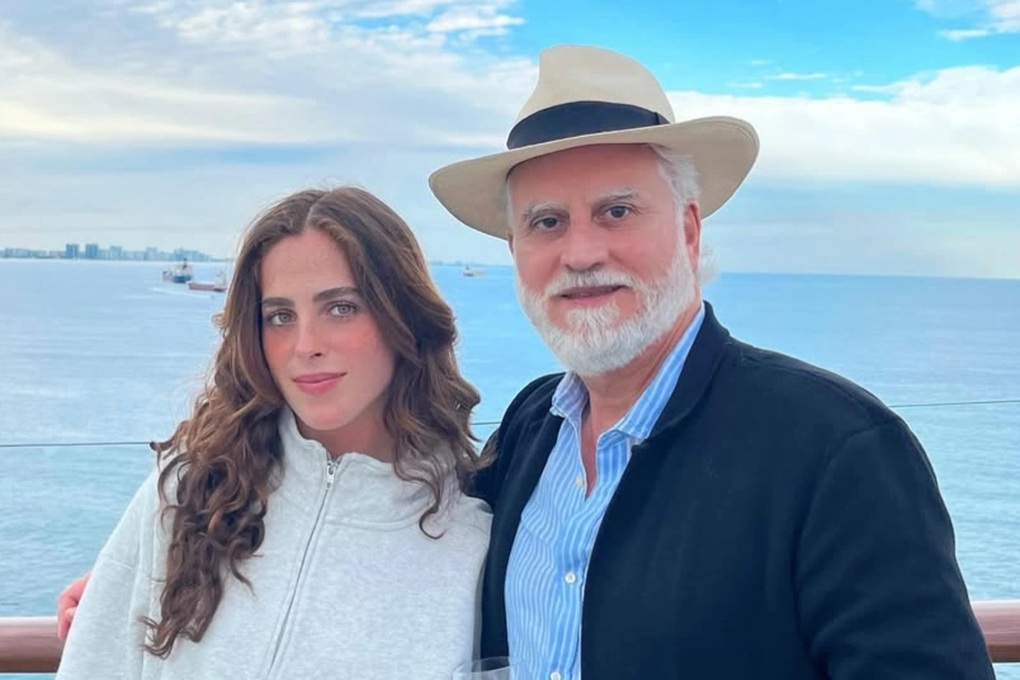 Tân Hoa hậu Hoàn vũ liên tục bị xúc phạm, cha ruột có động thái bất ngờ - 4