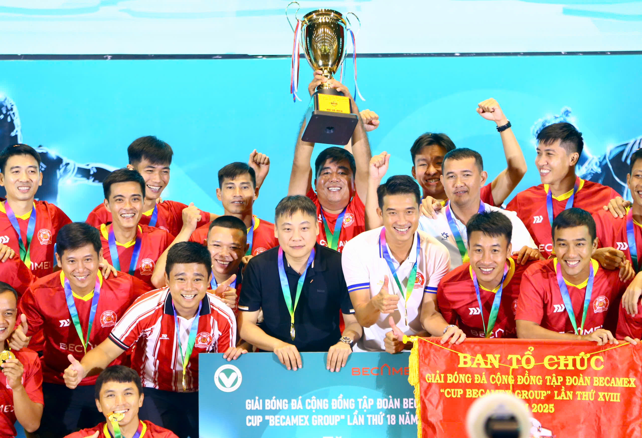 Tấn Tài tỏa sáng giúp CLB CA TP.HCM vô địch giải phong trào lớn nhất Việt Nam- Ảnh 1.