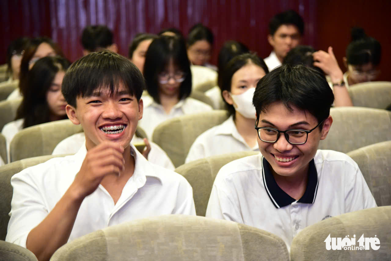 Tiếp sức đến trường - Ảnh 1.