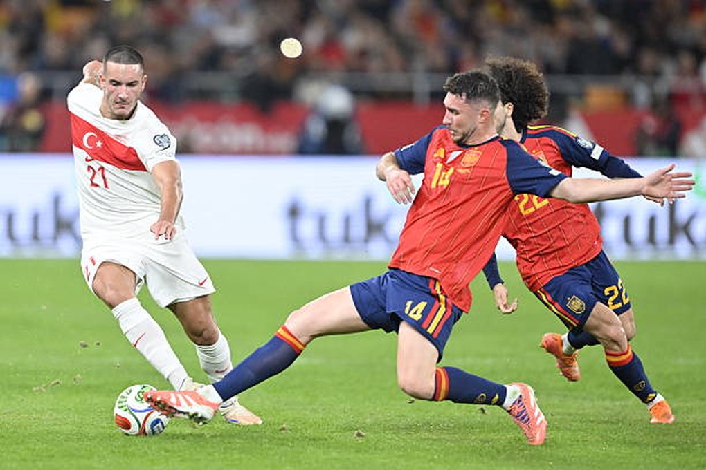 Tây Ban Nha, Bỉ, Scotland, Áo, Thụy Sĩ giành vé dự World Cup 2026 - 1