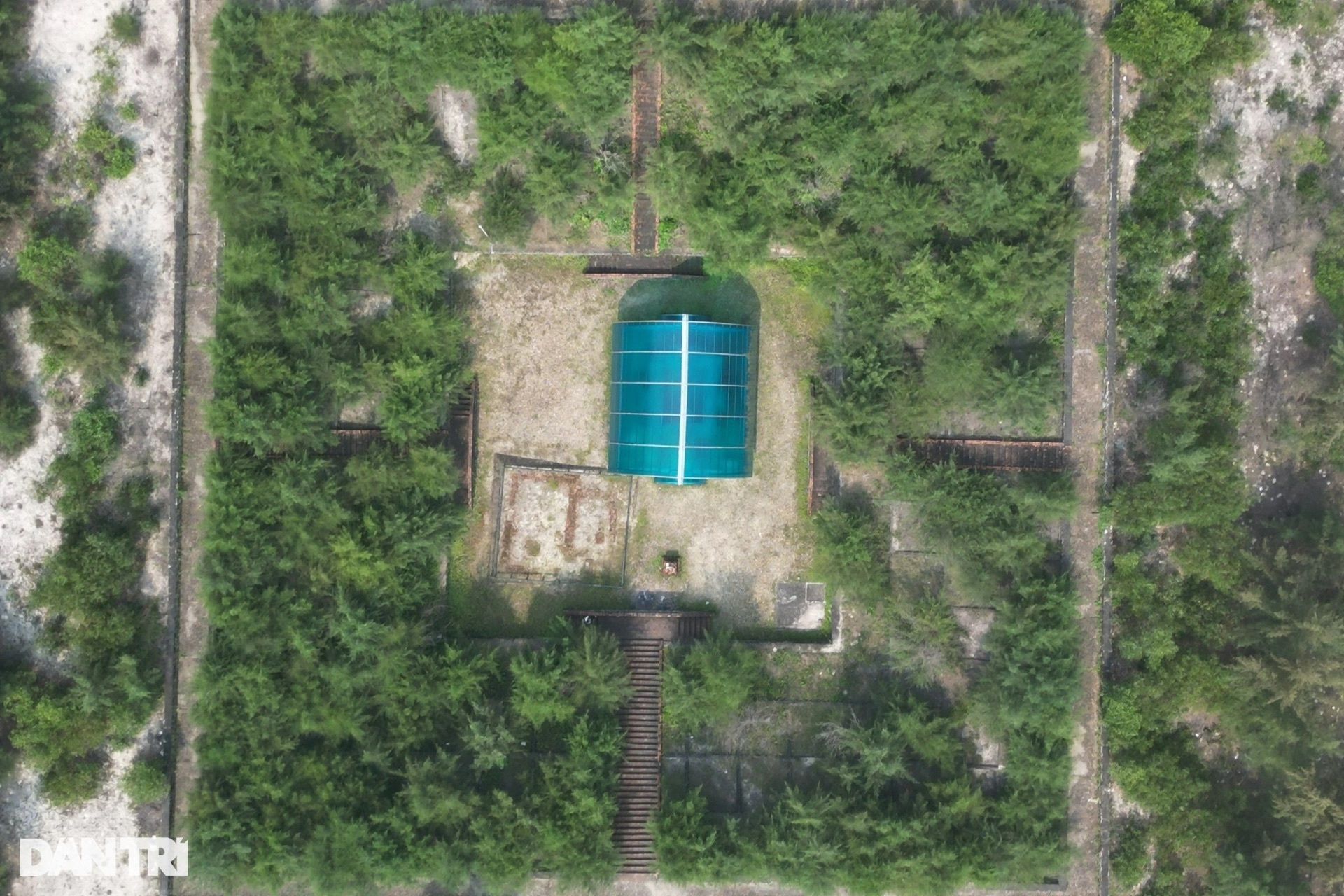 Tháp Chăm cổ nghìn năm tuổi nằm dưới mực nước biển bị ngập lụt kéo dài - 10