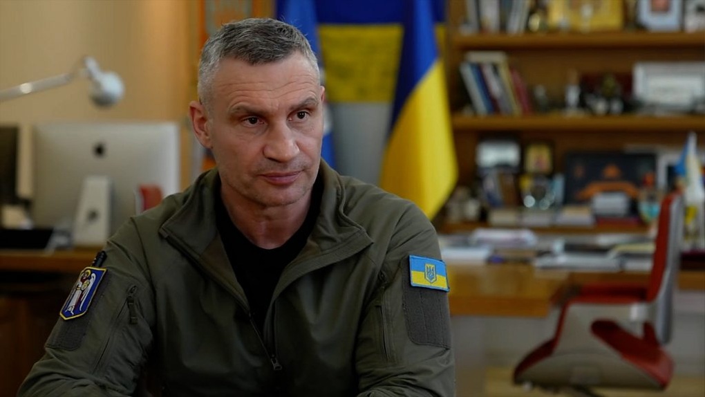 Thị trưởng Kiev kêu gọi Ukraine hạ tuổi gọi nhập ngũ từ 25 xuống 22-23 - 1