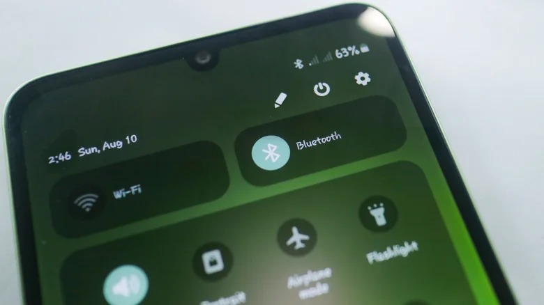 Thói quen sử dụng Bluetooth vô tình giúp tin tặc 'cuỗm' sạch tài khoản ngân hàng - Ảnh 1.
