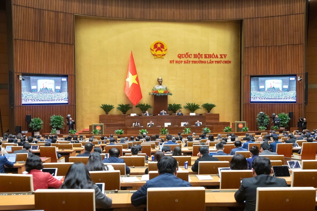 Thông qua quy định mới về tạm đình chỉ và mất quyền đại biểu Quốc hội - 1