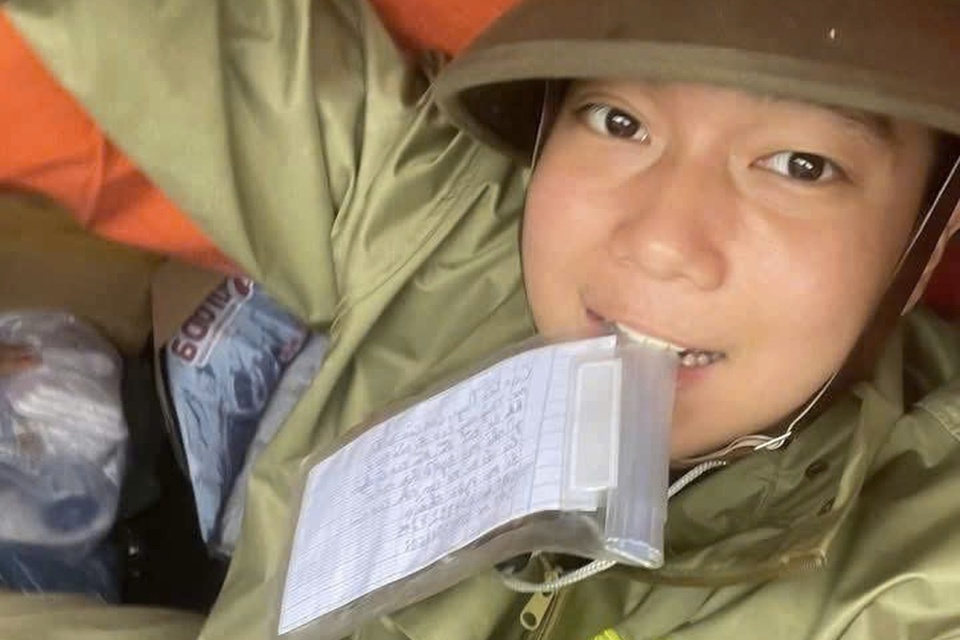 Thứ cơn lũ không thể cuốn trôi- Ảnh 4.