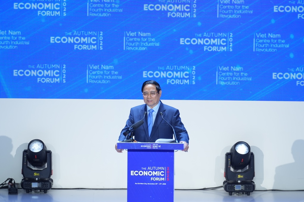 Thủ tướng: Chuyển đổi xanh và chuyển đổi số là yêu cầu cấp thiết - 1