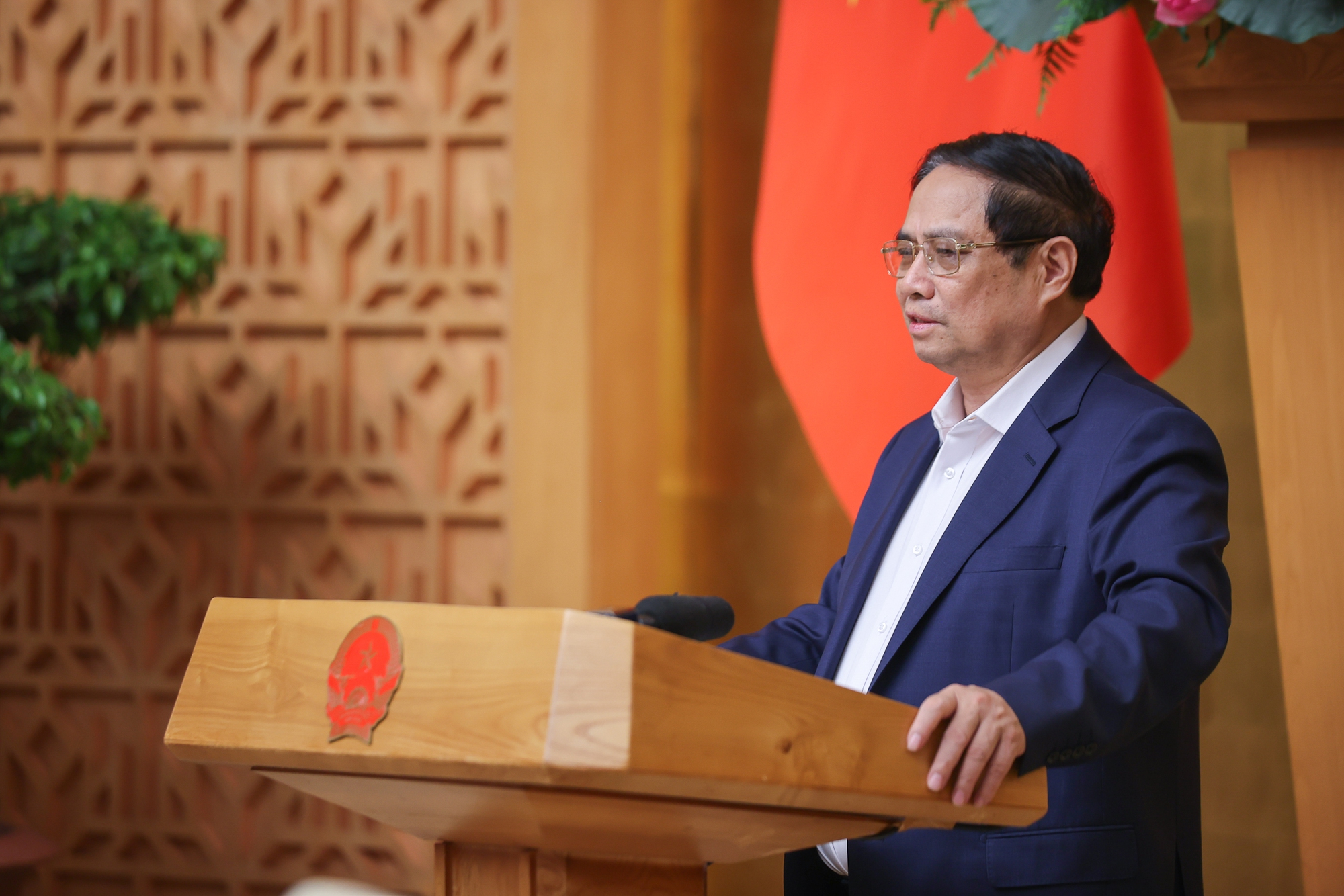 họp Chính phủ - Ảnh 1.