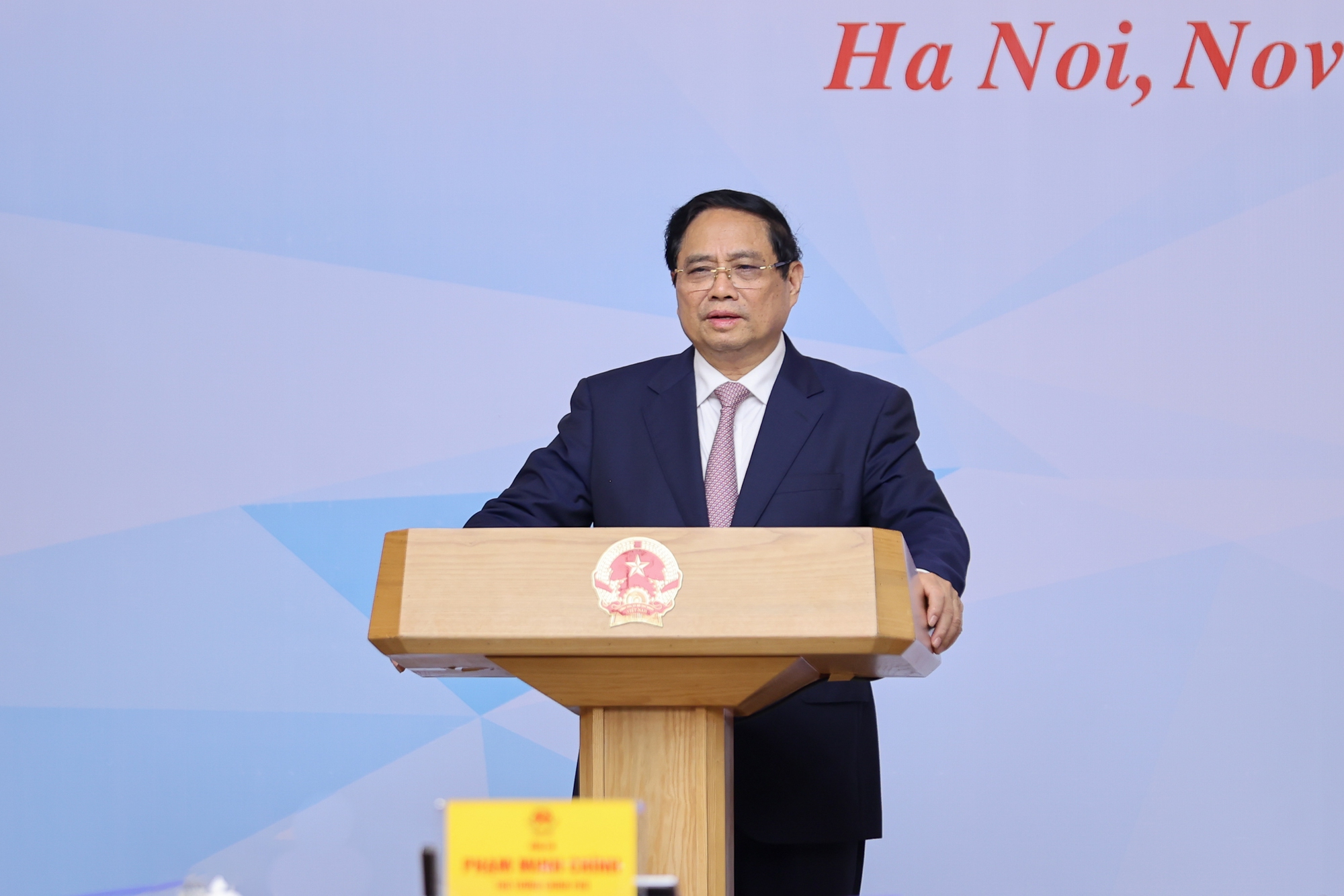 Thủ tướng đẩy nhanh vận hành Trung tâm tài chính quốc tế tại TP HCM và Đà Nẵng - Ảnh 1.