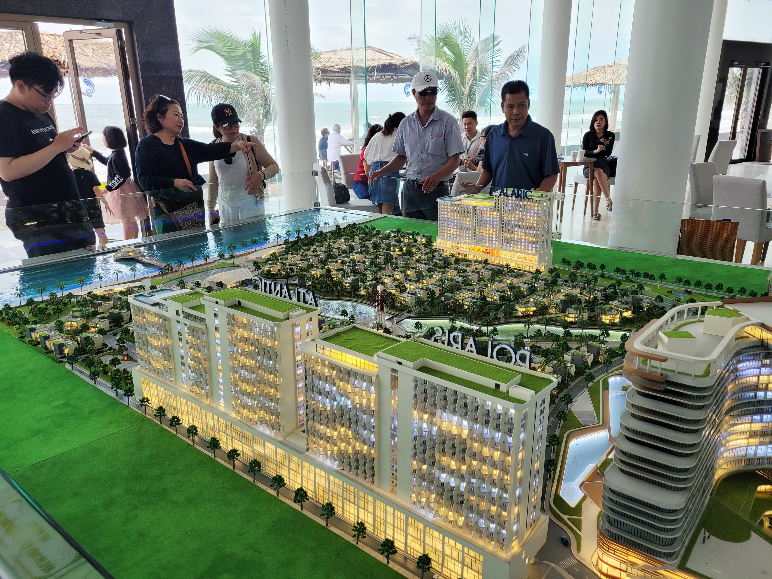 Đánh thuế chuyển nhượng nhà đất 20% liệu có khả thi?- Ảnh 1.