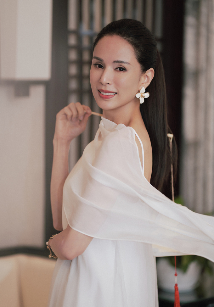 Lý Nhược Đồng tuổi 59. Ảnh: Sina