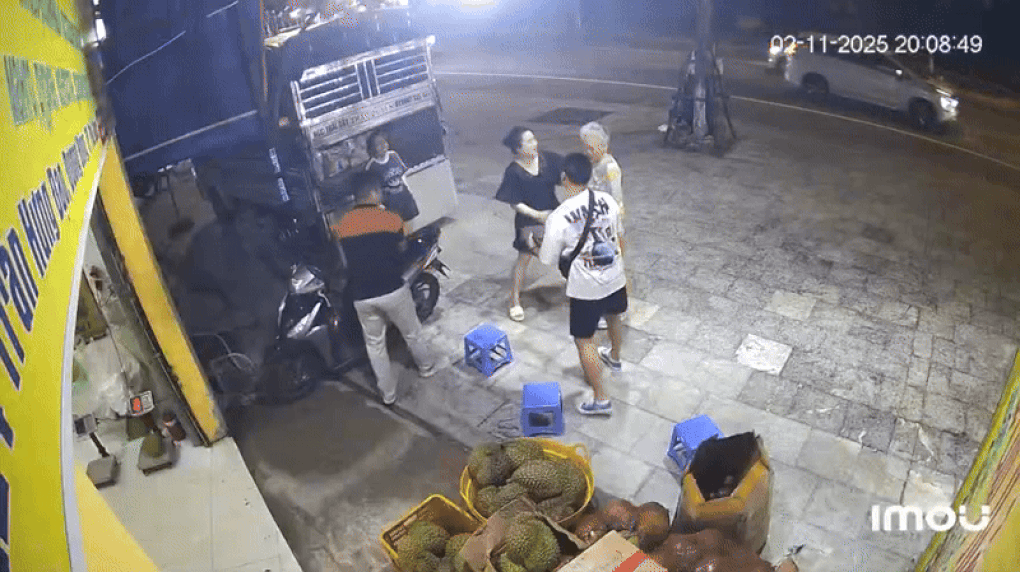 Tìm cụ bà Hàn Quốc đi lạc, chủ tiệm từ chối nhận 13 triệu đồng tiền cảm ơn - 2