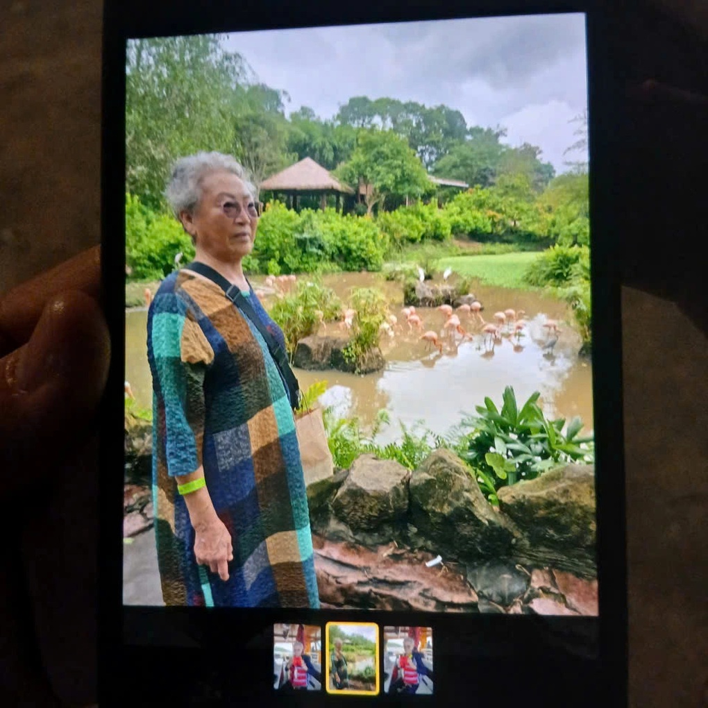 Tìm cụ bà Hàn Quốc đi lạc, chủ tiệm từ chối nhận 13 triệu đồng tiền cảm ơn - 1