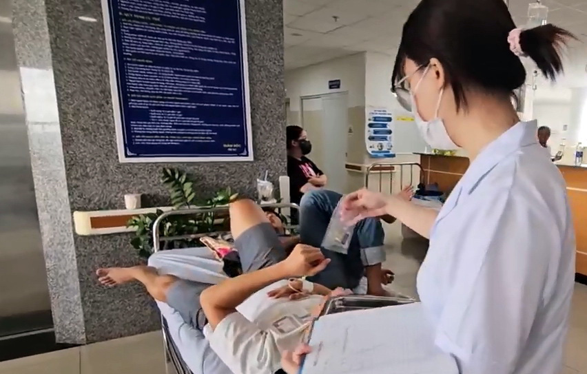 ngộ độc - Ảnh 1.