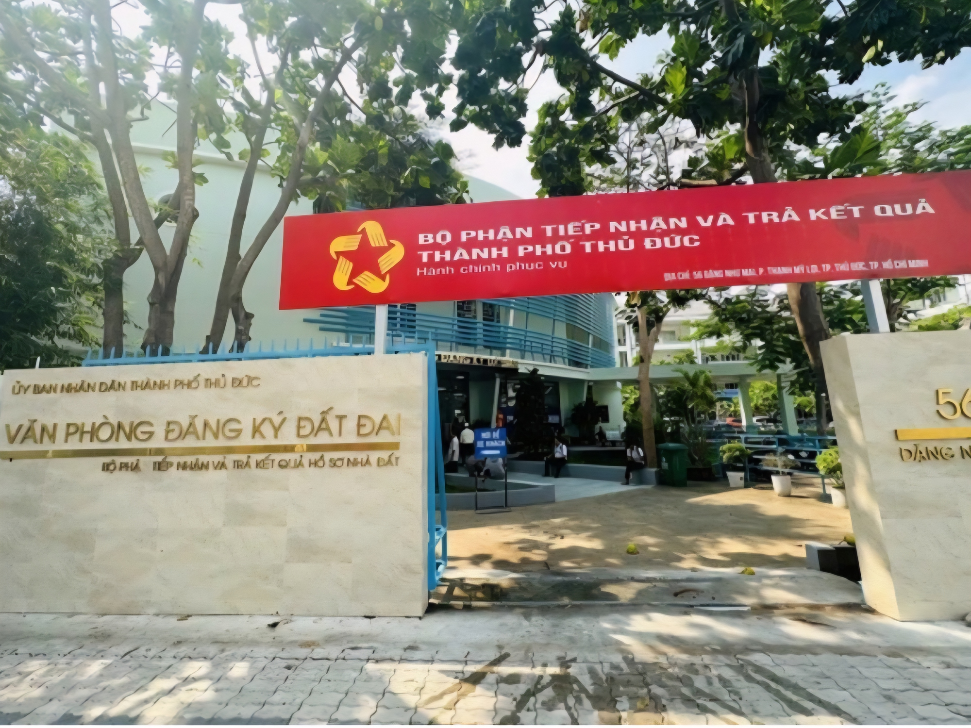 Sắp xếp văn phòng đăng ký đất đai: Tổ chức lại quyền lực và dữ liệu?- Ảnh 1.