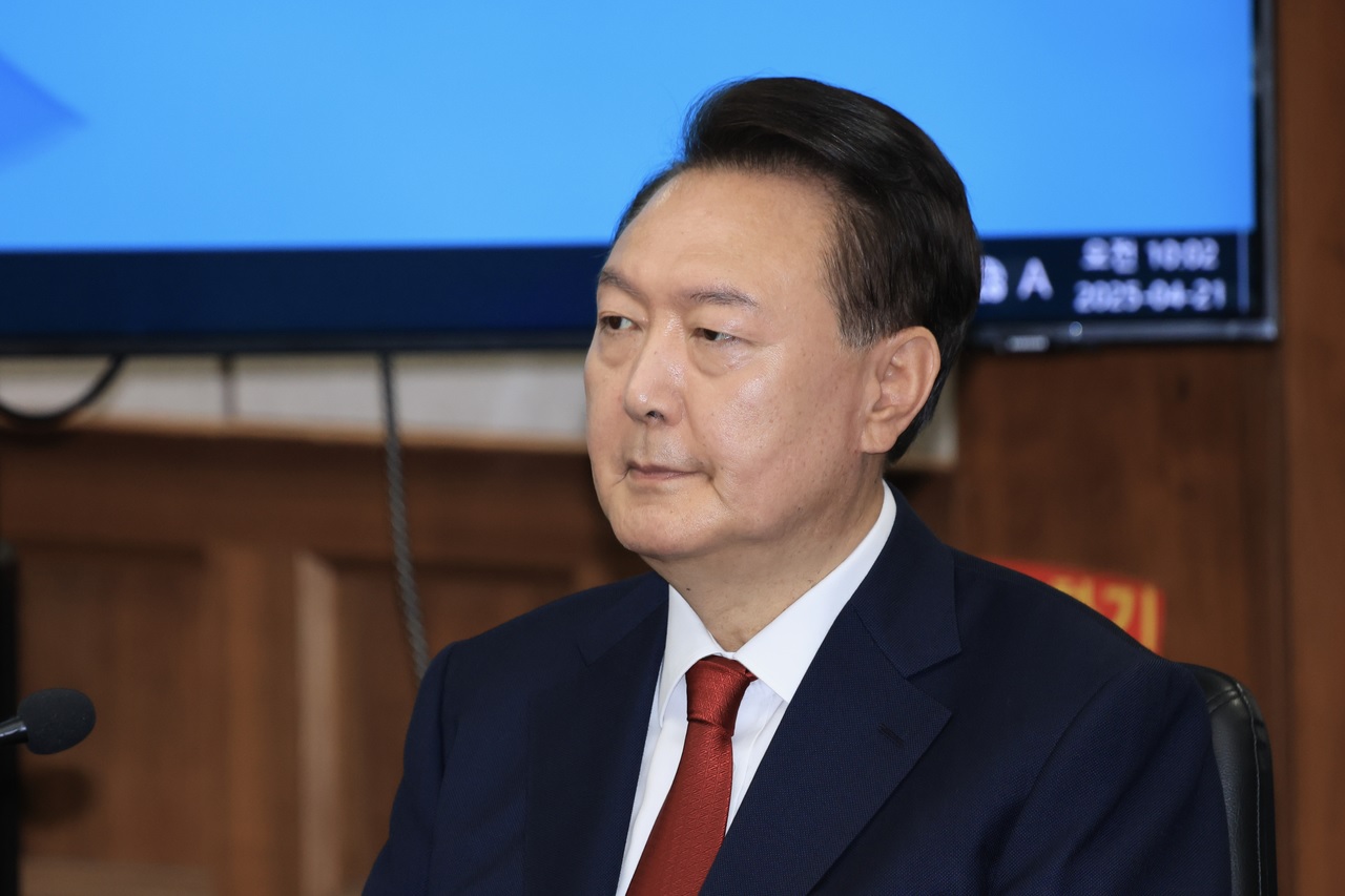 Vụ thiết quân luật Hàn Quốc: Trò chơi drone mạo hiểm của cựu tổng thống - Ảnh 1.