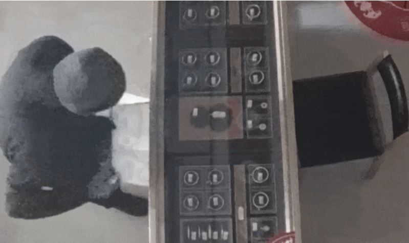 Trộm số vàng trị giá 11 tỷ đồng, người đàn ông bị bắt vì bỏ quên điện thoại- Ảnh 1.