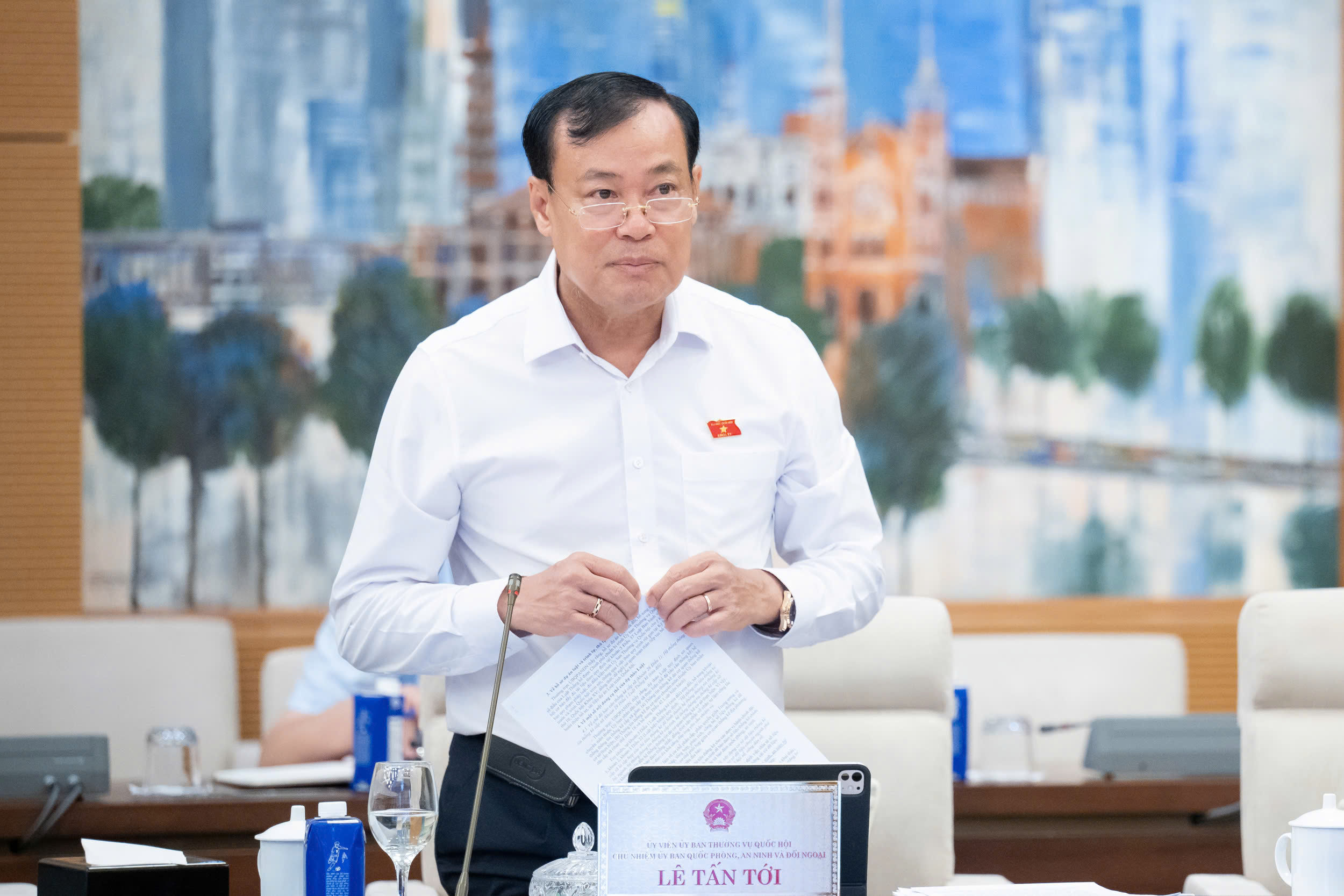 Chủ tịch Quốc hội: 'Trồng một cây chuối, nuôi một con heo, ba ngành báo cáo' - Ảnh 2.