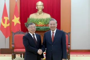 Tổng Bí thư Tô Lâm tiếp Trưởng Ban Tuyên truyền Trung ương Đảng Cộng sản Trung Quốc