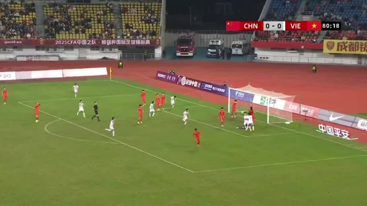 Việt Nam mở tỷ số