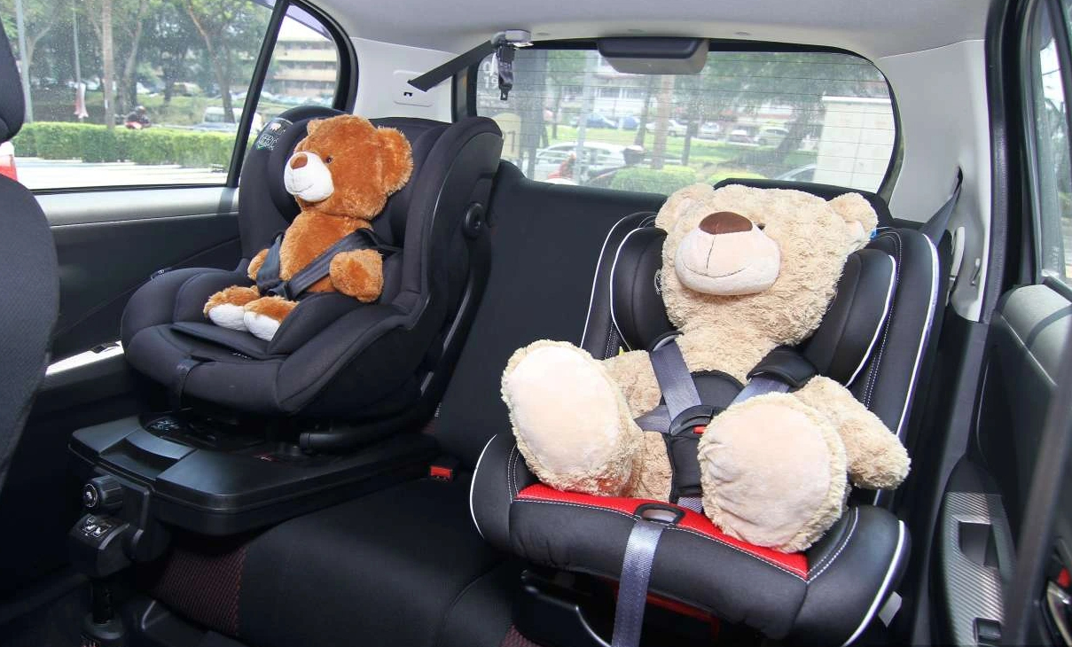 6 chính sách mới liên quan đến ô tô, xe máy có hiệu lực từ năm 2026 - Ảnh 4.