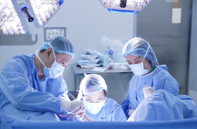 Túi thừa niệu đạo của chị Mai trên hình chụp MRI. Ảnh: Bệnh viện Đa khoa Tâm Anh